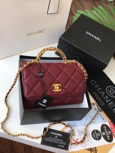 حقائب نسائية شانيل