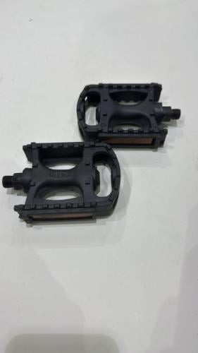 طقم دوسات او دعاسات بلاستيك سنه ضعيف