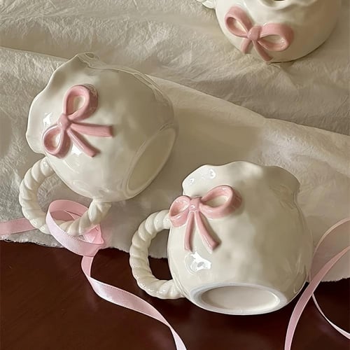 كوب سيراميك بتصميم قوس بارز