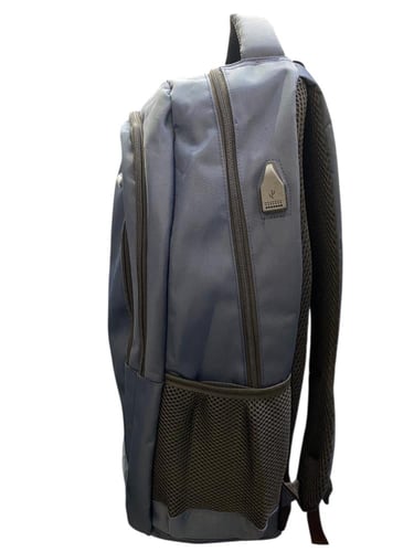 شنطة كبيرة مقاس 22 مناسبة للطلعات ورحلات السفر الق...