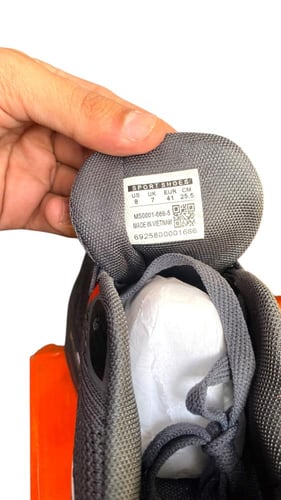 شوز رجالي بعلامة نايكي رياضي وكاجوال خفيف