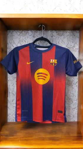 تيشيرت برشلونة الأساسي شبابي طبعة ليزر بدون رقم