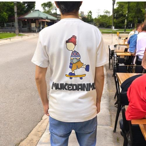 تيشيرت قصة عادية بطباعة من الامام والخلف