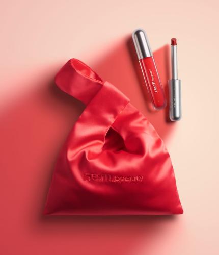 مجموعة الشفاه ( eternally red lip set ) من ريم بيو...
