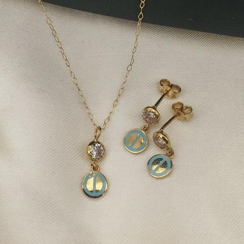 نصف طقم أطفال