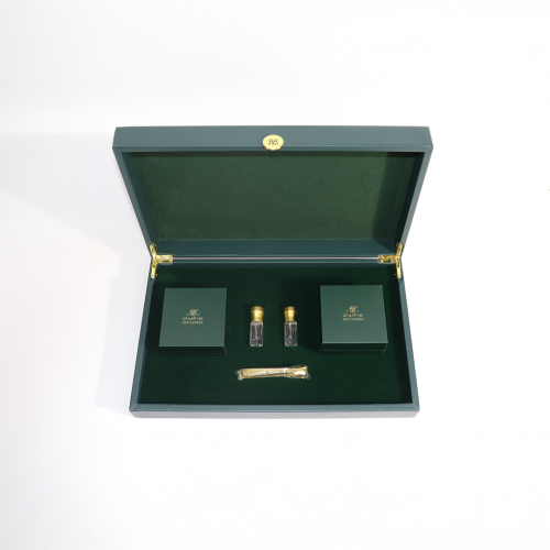 بوكس جلدي للإهداء (كبير)