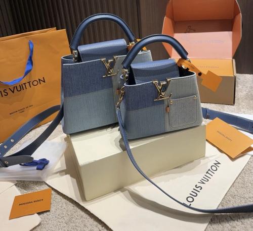 حقيبة Louis Vuitton Capucines Denim Patchwork