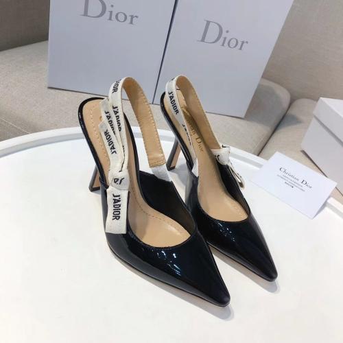 كعب J'Adior Slingback Pump