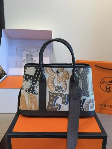 حقيبة Hermès Garden Party 30