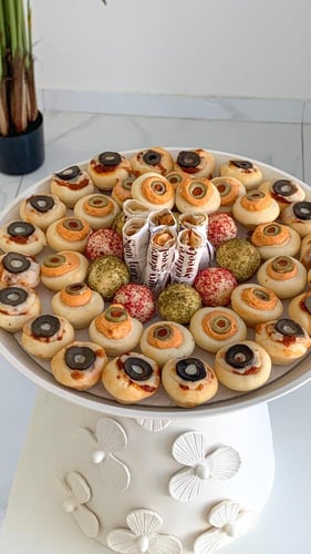 صينيه الورد معجنات