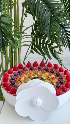 صينيه الورده تارت الفواكهه