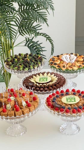 بكج ٥ صواني الكريستال