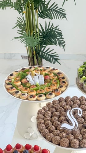 بكج ٥ صواني