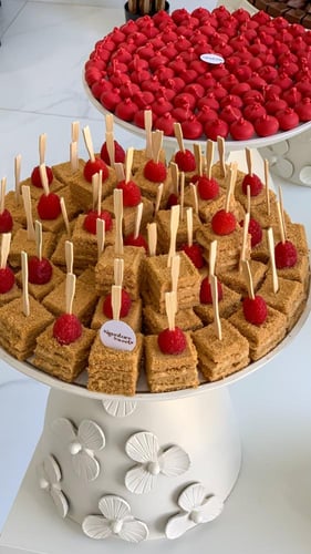 صينيه الورد كيك العسل