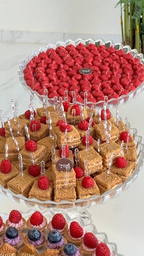 بكج ٦ صواني الكريستال حالي