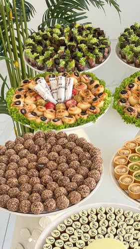 بكج ٧ صواني