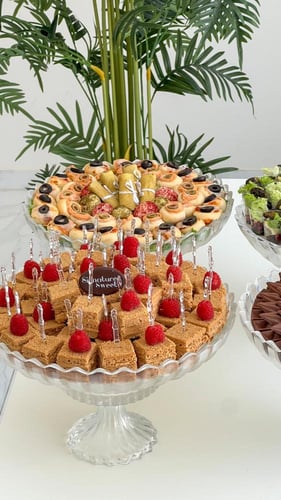 بكج ٤ صواني الكريستال