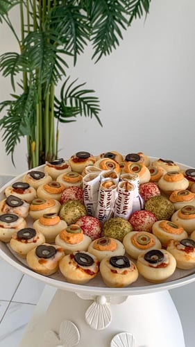 صينيه الورد معجنات