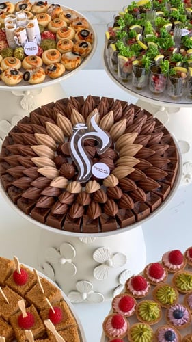 بكج ٥ صواني