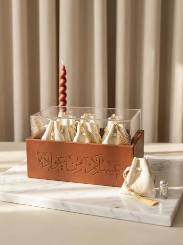 توزيعات مسك ( 12 قطعة) بيج