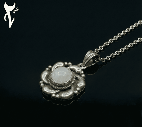 Moonpulse Necklace