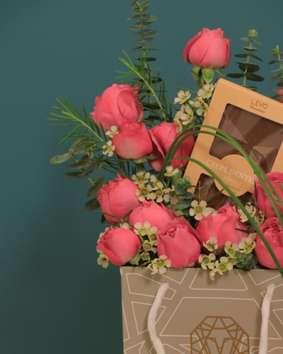 ورد مع تشوكلت ود T6-ليفو