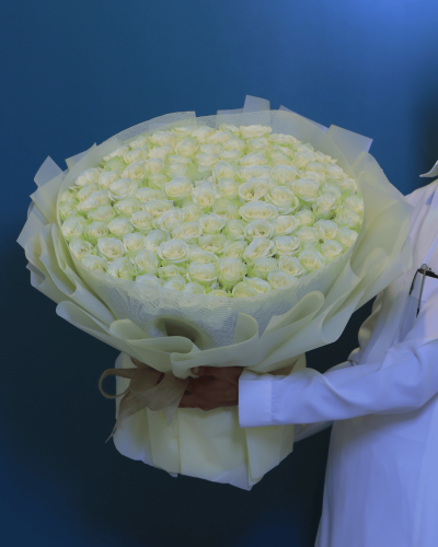 بوكيه روز الملاك – 100 وردة جوري