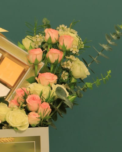 ورد مع تشوكلت T8 بستاني