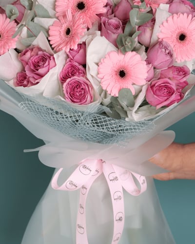 بوكيه همسة ودّ – مشاعر وردية راقية