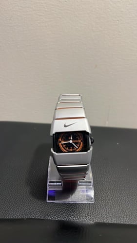nike D line