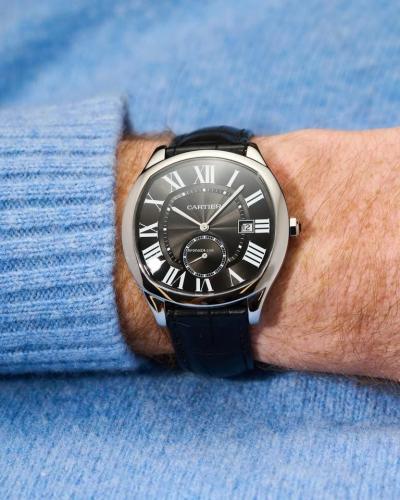 ساعه كارتير جلد مكينه مكشوف
