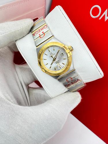 ساعة أوميغا Omega نسائية