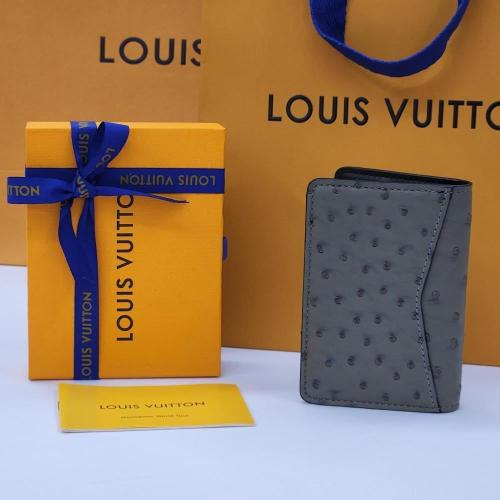 بوك لويس فيتون رجالي