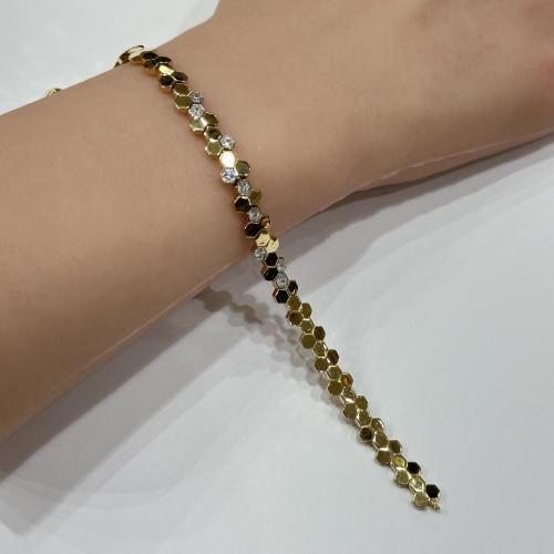 اسوارة ذهب عيار ١٨ الوزن ١٠ جرام