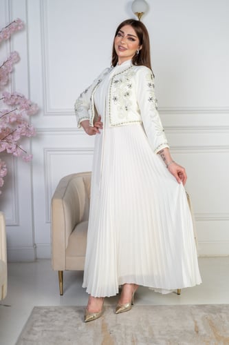 فستان نور الياسمين