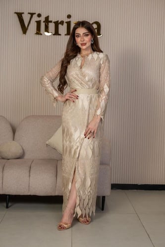 فستان لورين الذهبي