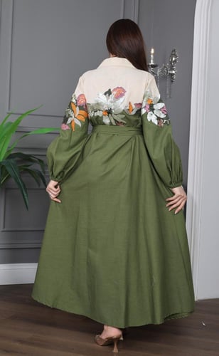 جلابية لينن أنيقة بتطريز مورد