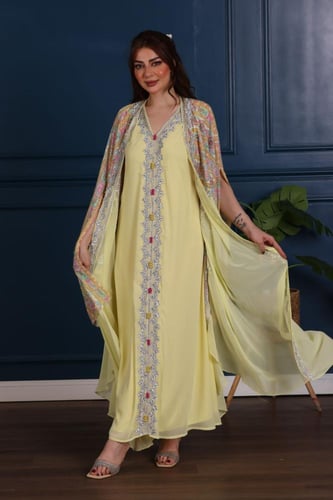 قفطان مغربي شيفون مطرز وكلوش