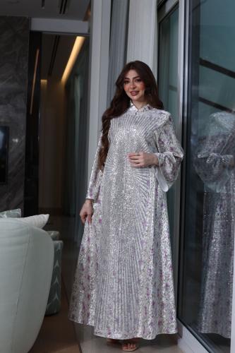 جلابية مخمل بتطريز ترتر لماع