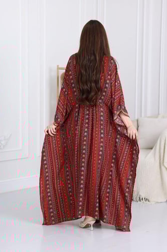 جلابية رايون قطن ( فراشة ) بتطريز خفيف في الصدر