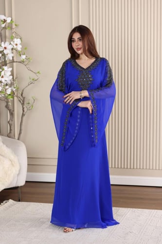 جلابية شيفون بتطريز شك يدوي فاخر واكمام فرنسية