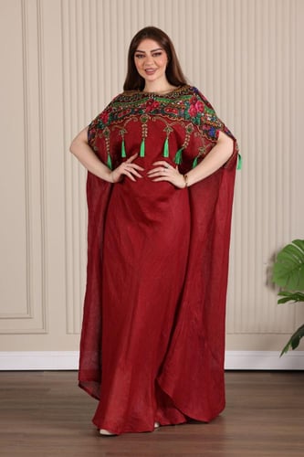 جلابية لينن خيش بتدخيله خامة الشالكي وتطريز أنيق