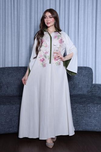 جلابية لينن قلاب بكلفة تطريز ترتر موردة في الصدر