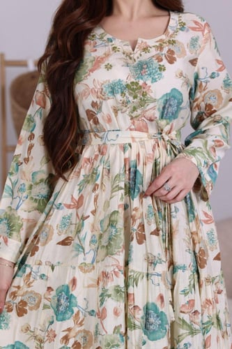 جلابية رايون قطن مشجرة بتطريز خفيف في الصدر