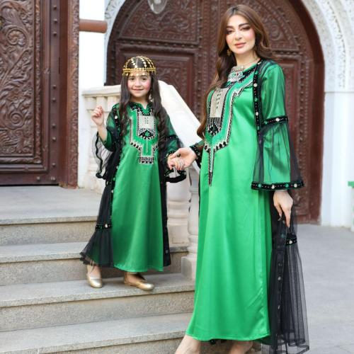 جلابية ( بناتية ) بخام ساتان والتل العربي التراثي