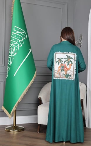 جلابية لينن بصورة في الظهر - تصميم عباية مفتوحة