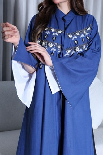 جلابية لينن قطعتين مطرزة في الصدر – أناقة عملية بأ...