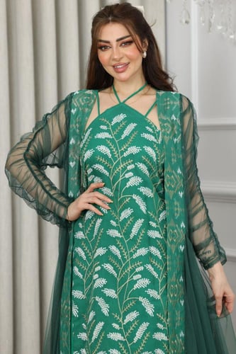 جلابية قطعتين مطرزة وأكمام زم