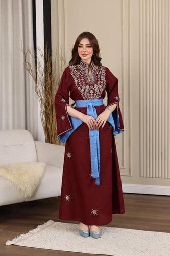 جلابية لينن بتطريز شك يدوي كرستالات