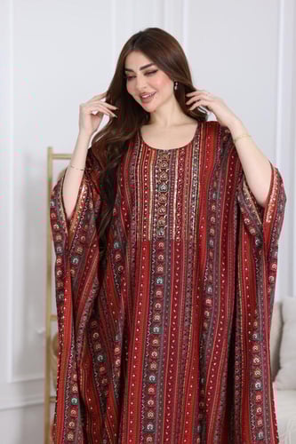 جلابية رايون قطن ( فراشة ) بتطريز خفيف في الصدر